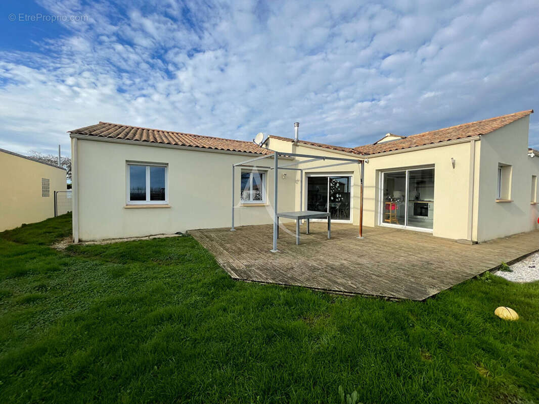 Maison à LE BERNARD