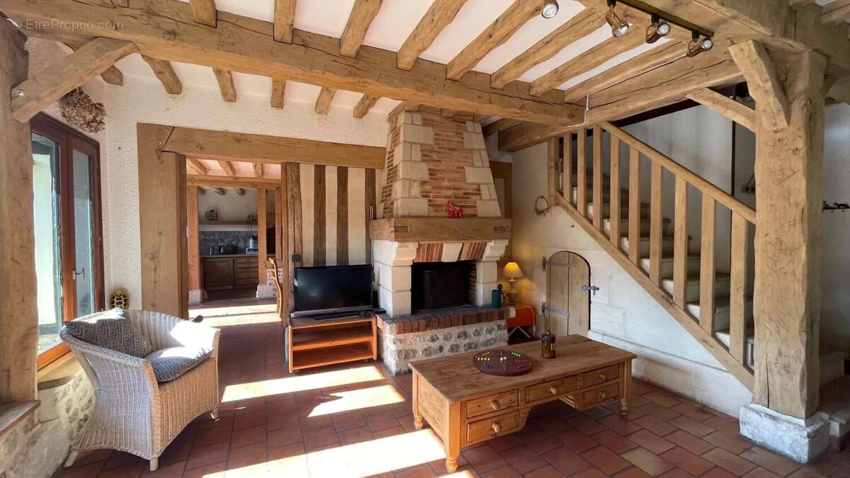 Maison à SAINT-GATIEN-DES-BOIS