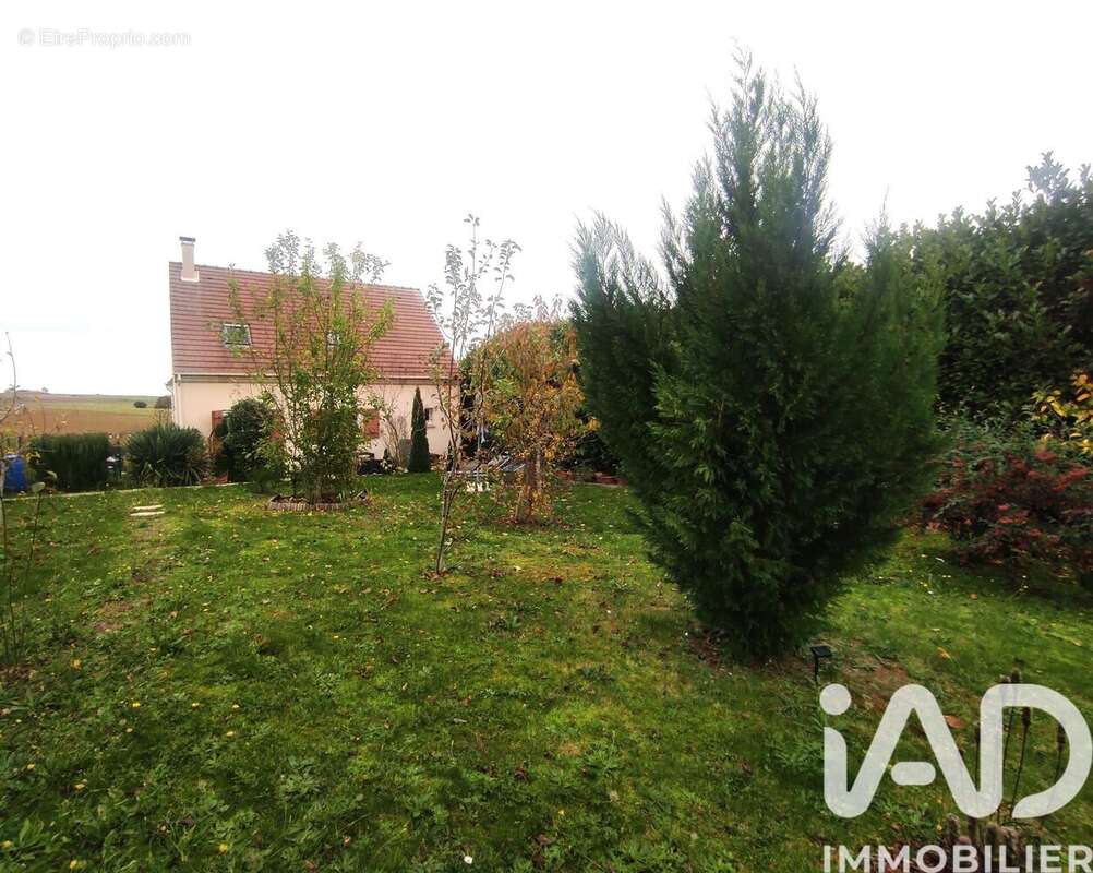 Photo 3 - Maison à SALINS