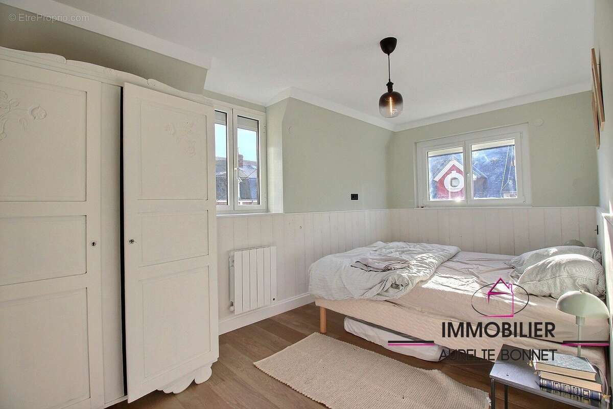 Maison à TROUVILLE-SUR-MER