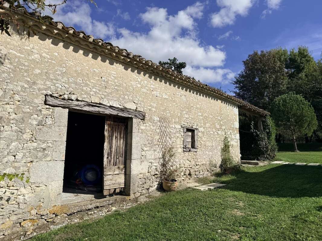 Maison à CASTILLONNES