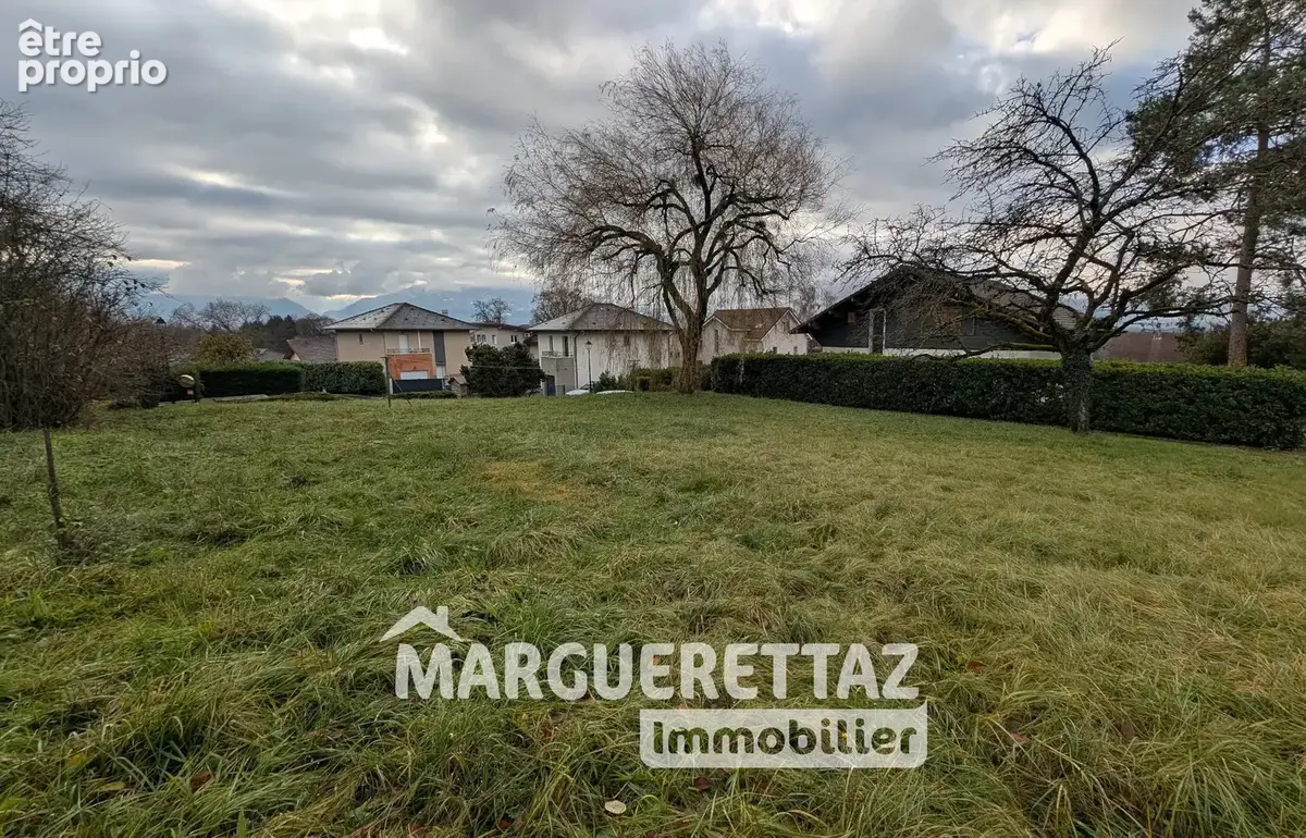 Terrain constructible viabilisé de 647m² - photo 4