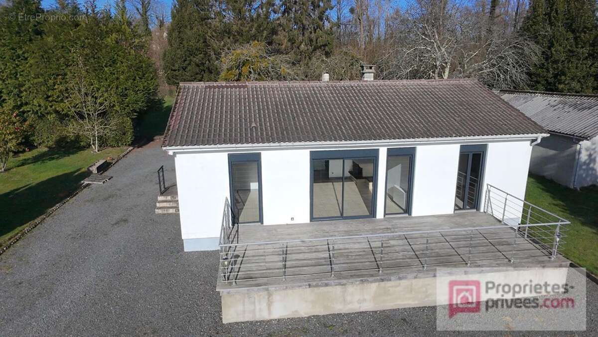 Maison à PONT-L'EVEQUE