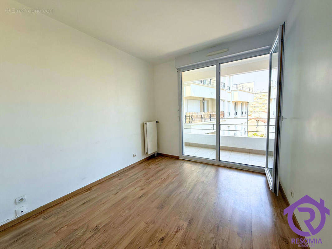 Appartement 3 pièces de 66 m² à CHATILLON - photo 7