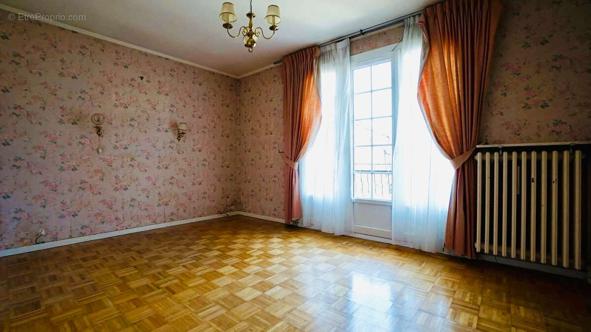 Maison à TRIEL-SUR-SEINE