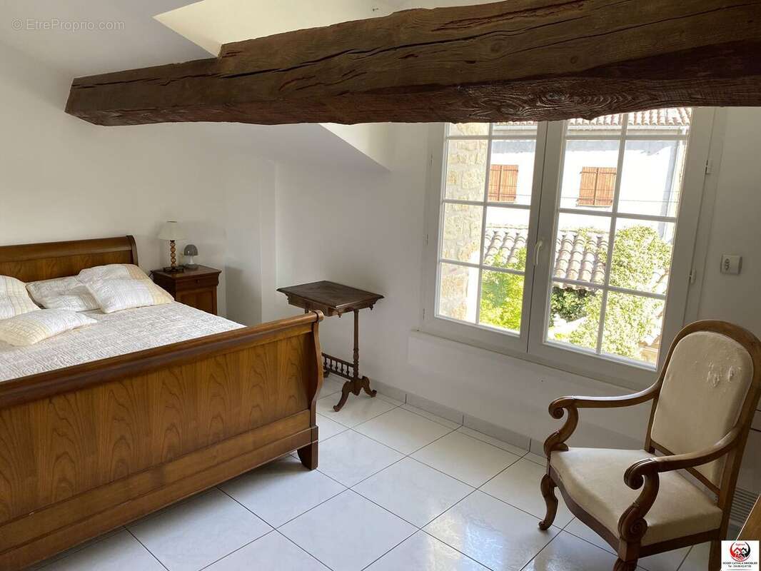 Maison à GINESTAS