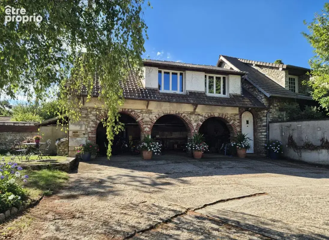 Longère de caractère – 370 m² – charme & authenticité - photo 18