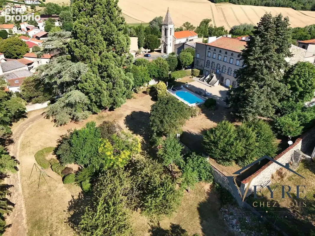 Maison à BUSSEOL