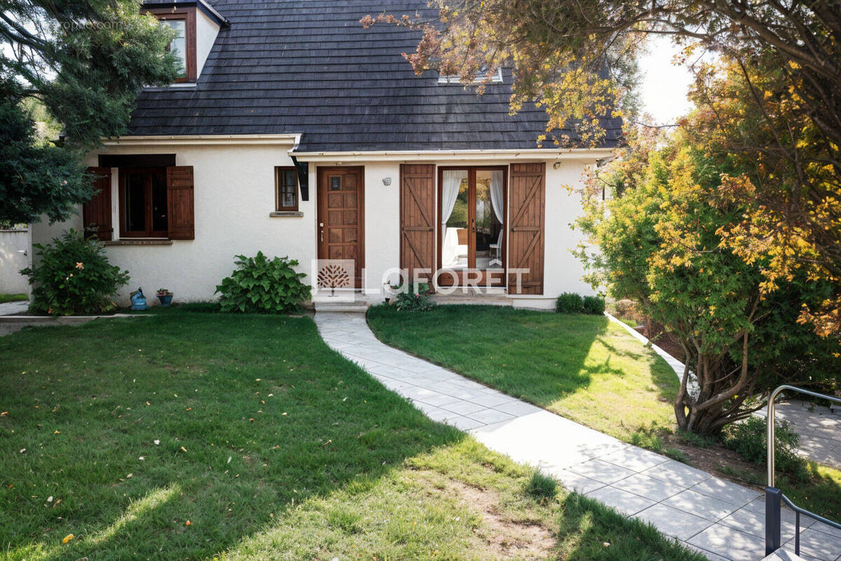 Maison à CHAUMONTEL