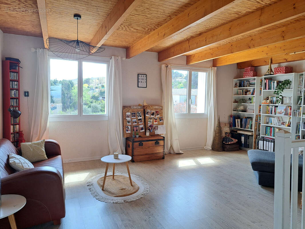 Maison à LEZIGNAN-CORBIERES