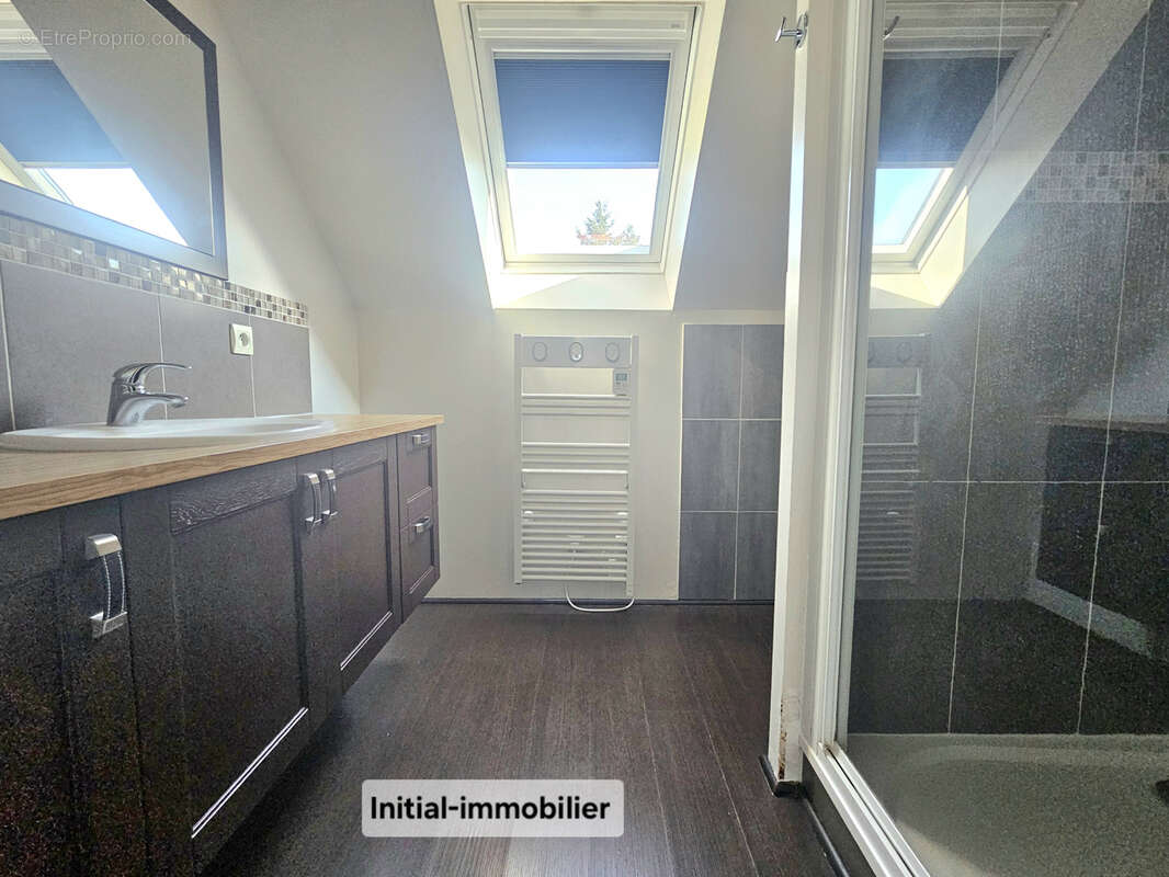 Maison familiale   132 m2   4 chambres   Terrain clos de 1 000 m2 - photo 9