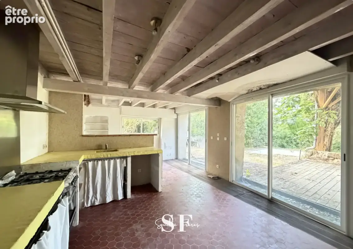Saint hilaire de lusignan - maison  en pierres de caractere a renover - photo 7