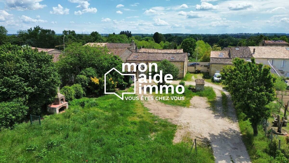 Maison à CASTILLON-LA-BATAILLE