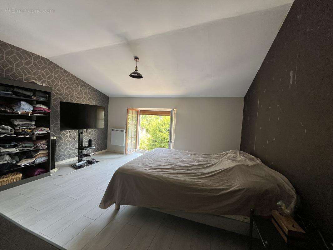 Maison 6 pièces 170 m² à vendre à Saint-Bonnet (16300) - photo 11