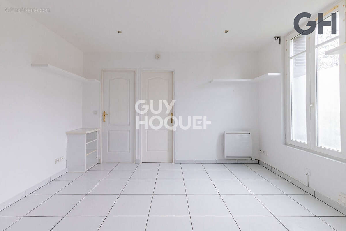 Appartement à CORBEIL-ESSONNES