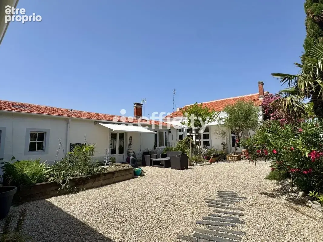 Maison 5 pièces 215 m² à vendre à Bourcefranc-Le-Chapus (17560) - photo 2