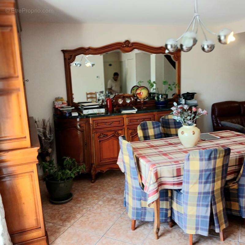 A vendre Magnifique maison de 7 pièces 135m² à Pierrefitte-Sur-Seine(Saint-Denis) - photo 7