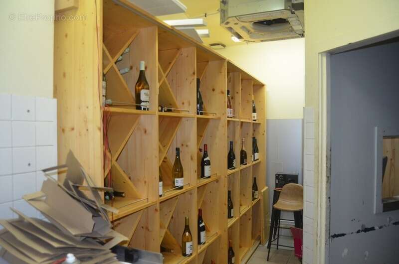 Commerce à LONS-LE-SAUNIER