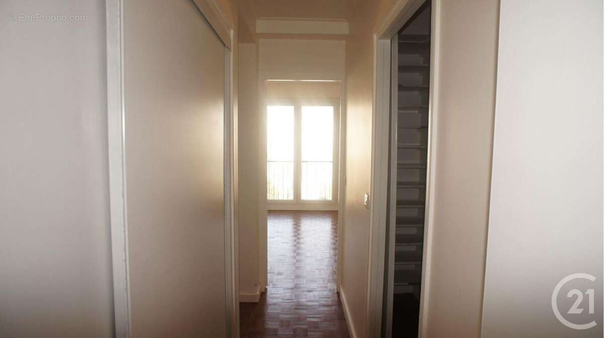 Appartement à SAINT-CLOUD