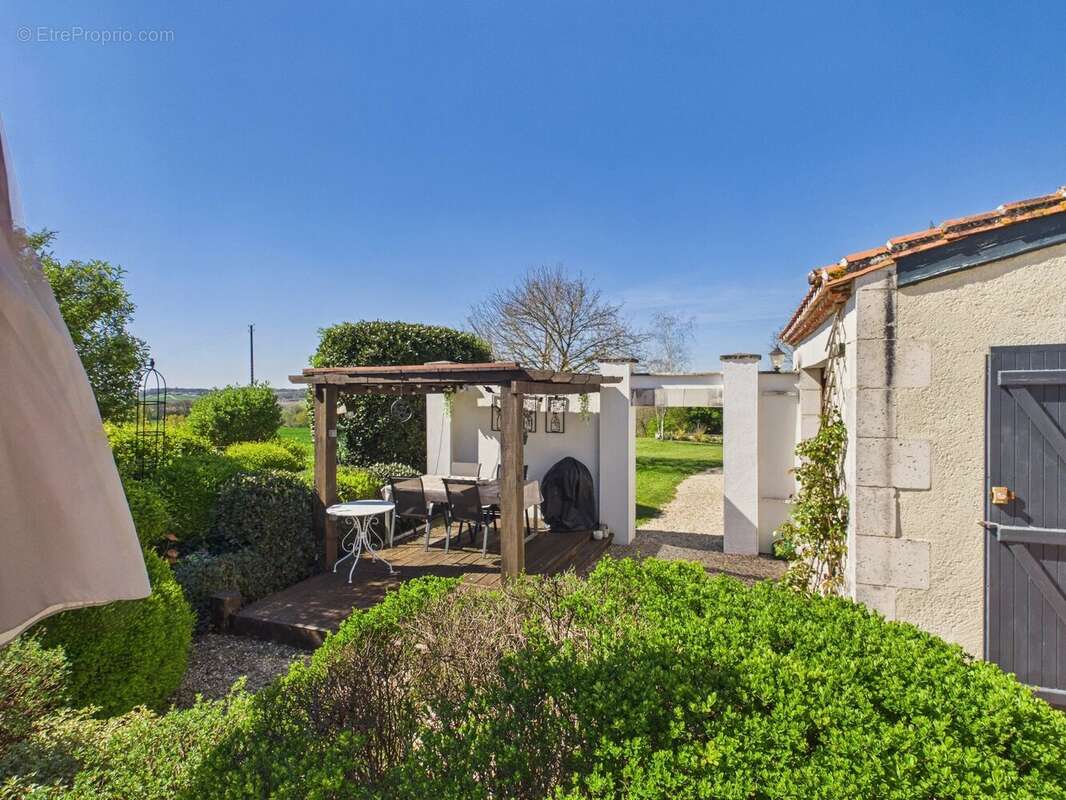 Maison à SAINT-SEVERIN