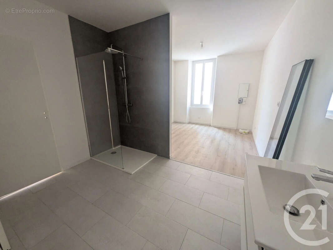 Appartement 39 m² à Toulon  - photo 3