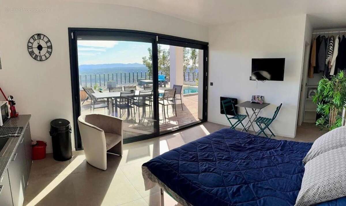 Maison à DRAGUIGNAN