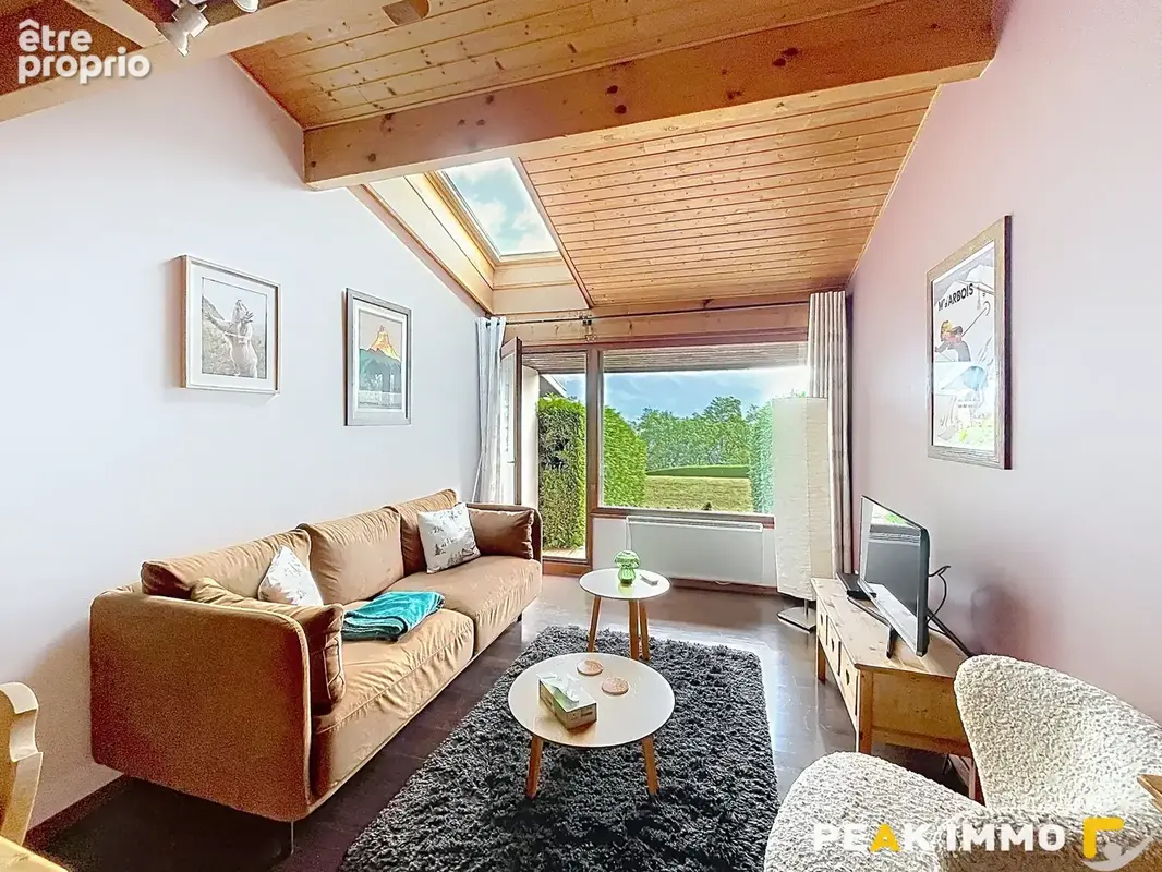 F2 Cabine Duplex - 34.81 m2 utiles - Combloux - Coeur du village - photo 3