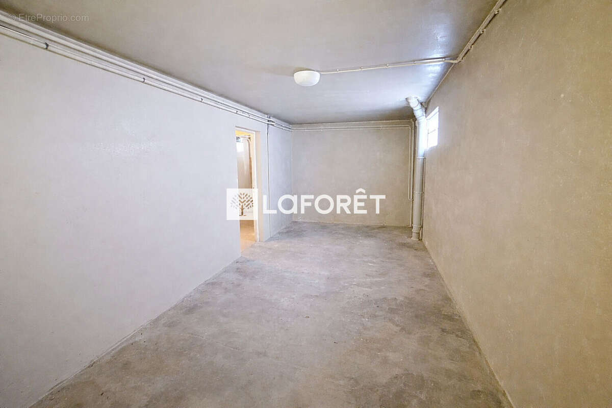 À vendre Maison familiale 4 chambres avec garage Terrain de 258 m² - photo 12