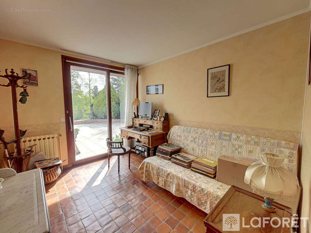 Maison à GIF-SUR-YVETTE