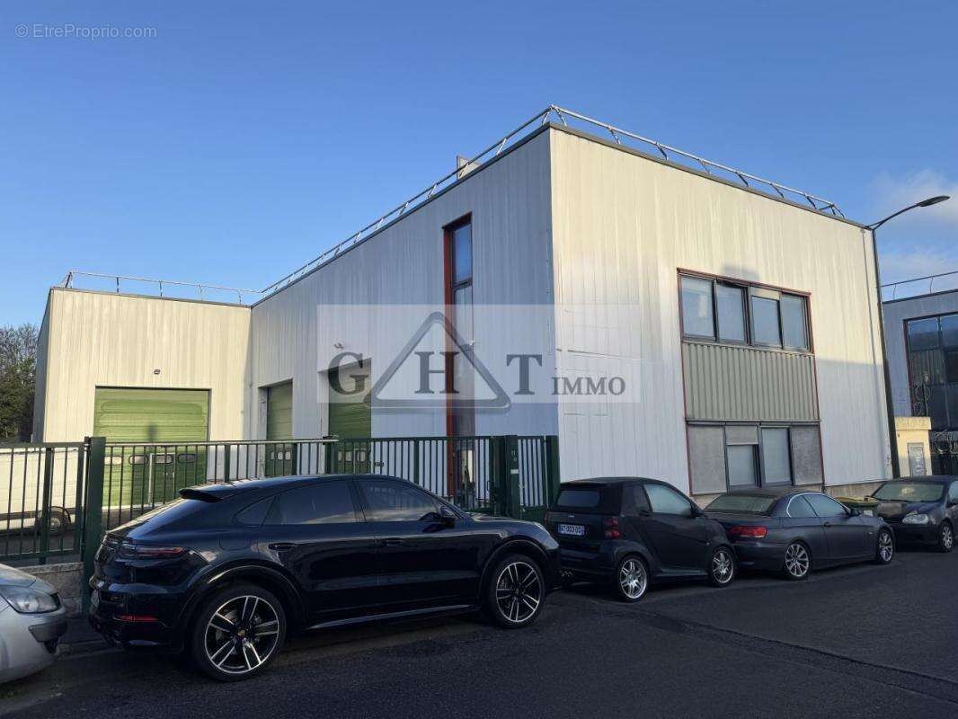 Commerce à MONTROUGE