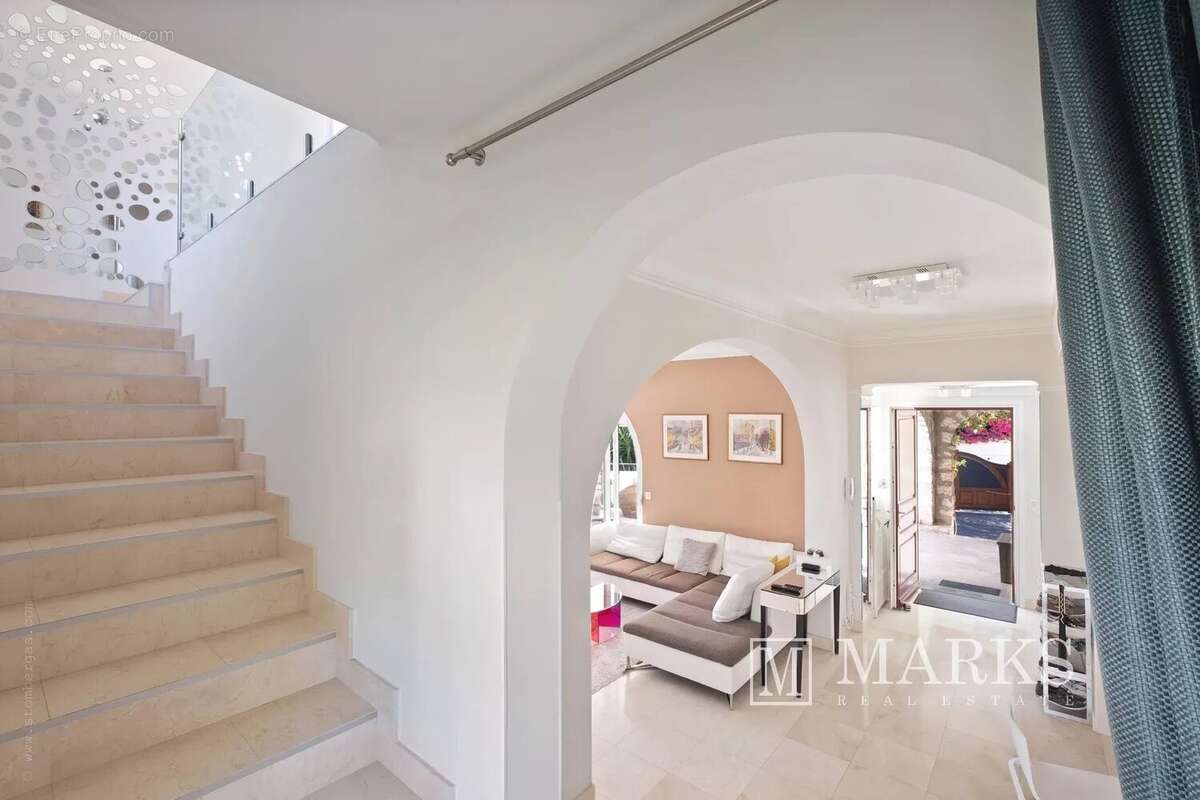 Maison à SAINT-JEAN-CAP-FERRAT