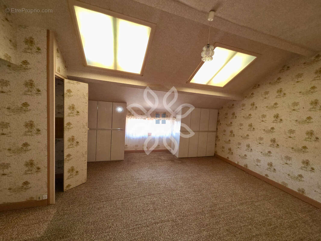 Maison à PAULHAGUET