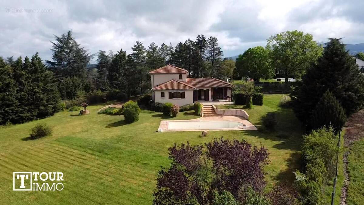 Photo 1 - Maison à DOMMARTIN