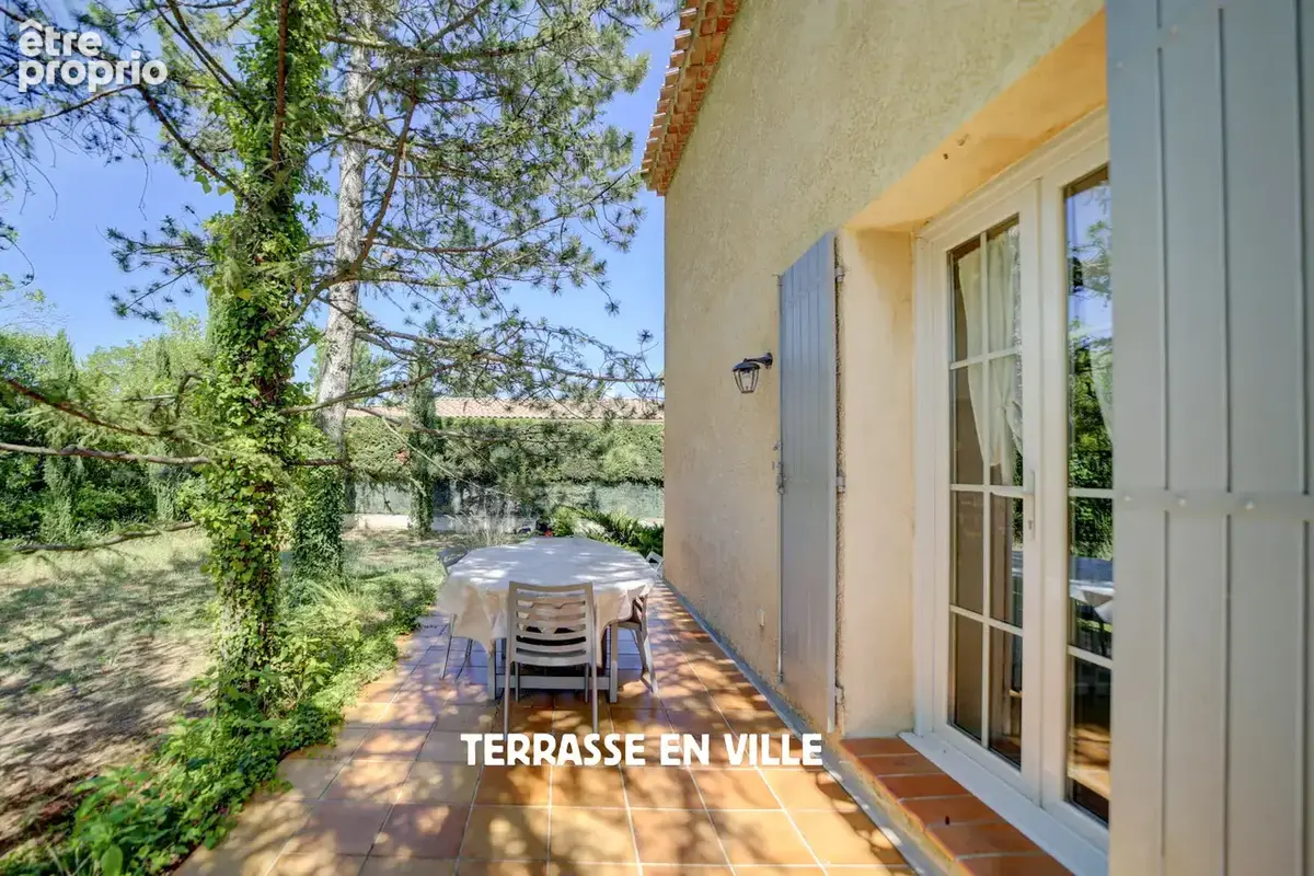 St zacharie - proche centre village - maison familiale t5 - jardin - piscine - vue - calme - 649 000 € - photo 12
