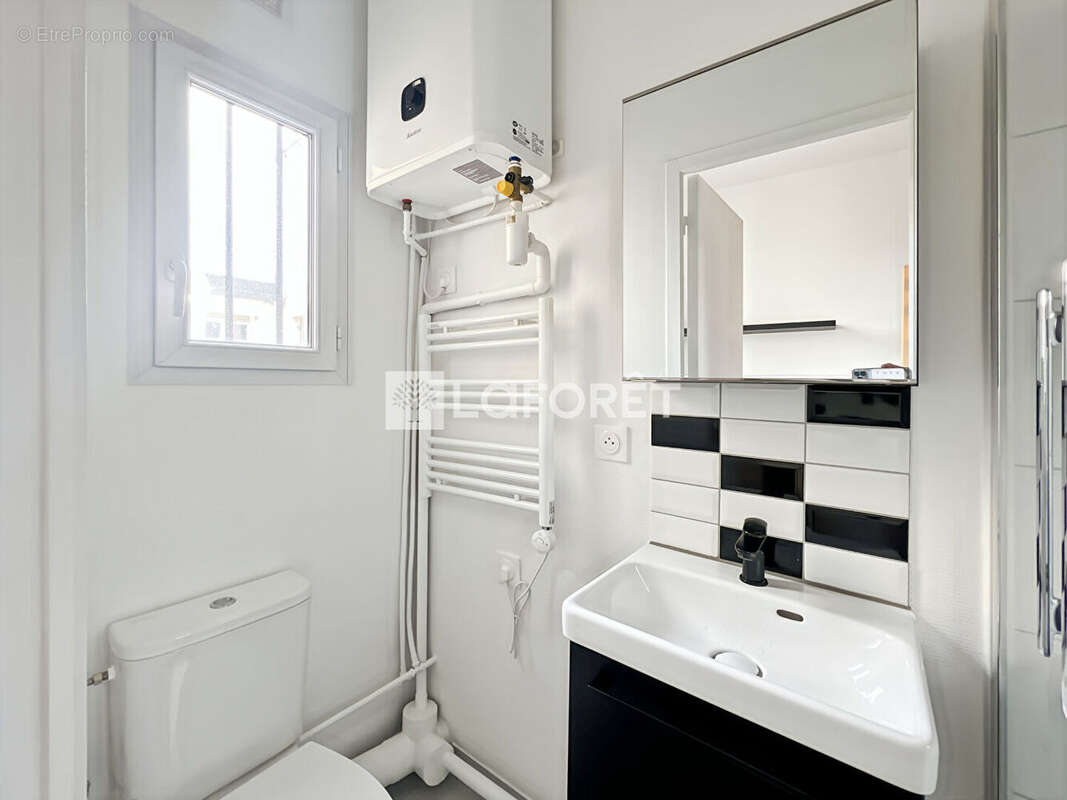 Appartement à PARIS-15E