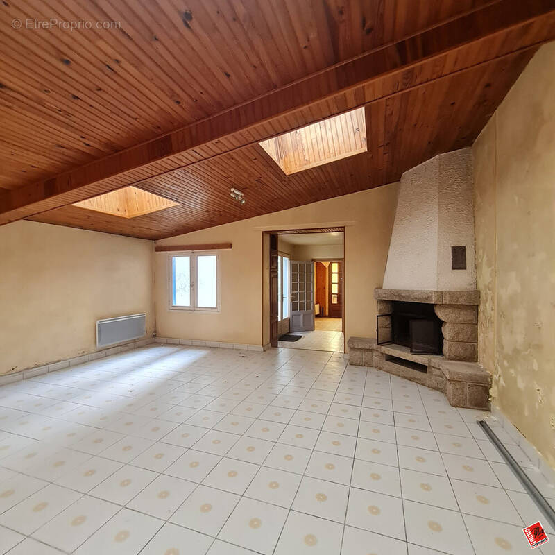 Maison 86 m² à Saint-Brieuc  - photo 2