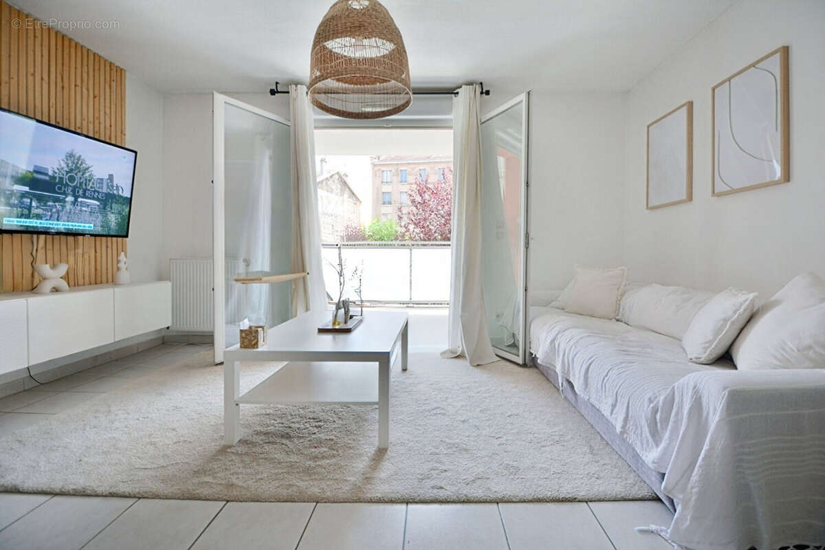 Appartement à VENISSIEUX