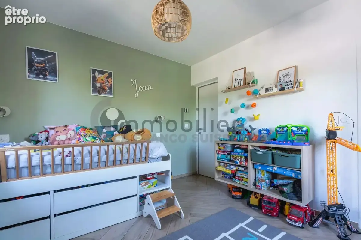 Appartement de 118m² avec piscine privative, terrasse, jardin et stationnements - photo 23