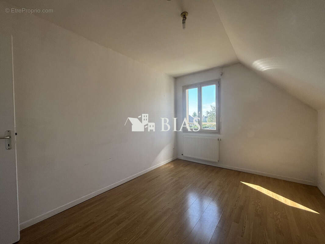 Maison à LE NEUBOURG