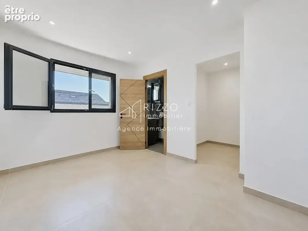 Maison mitoyenne neuve de 106 m2 aux belles prestations à Saint-Cergues - photo 11