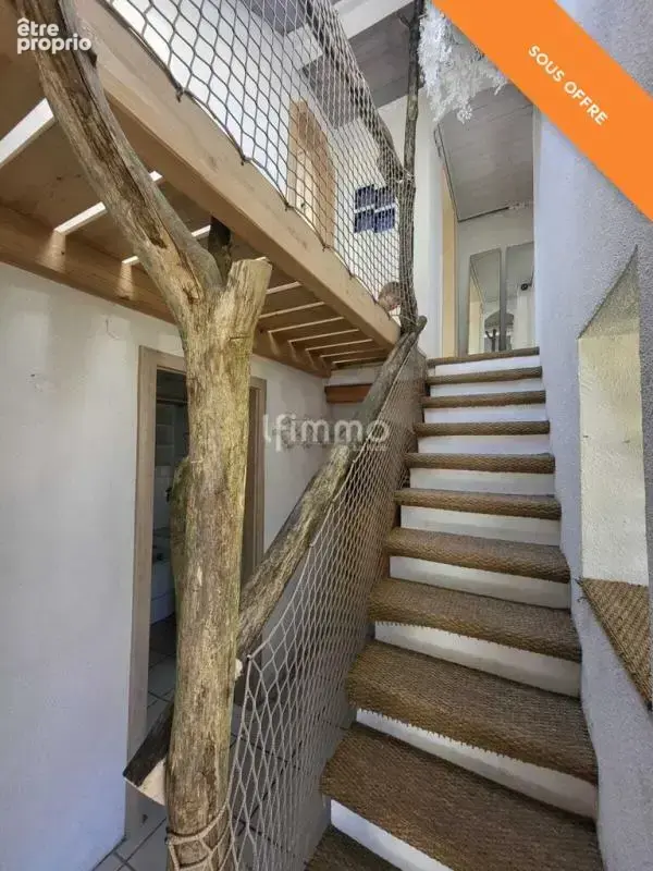 Maison avec dépendances sur 35 ares - photo 9