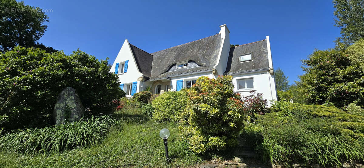 Maison à QUIMPERLE