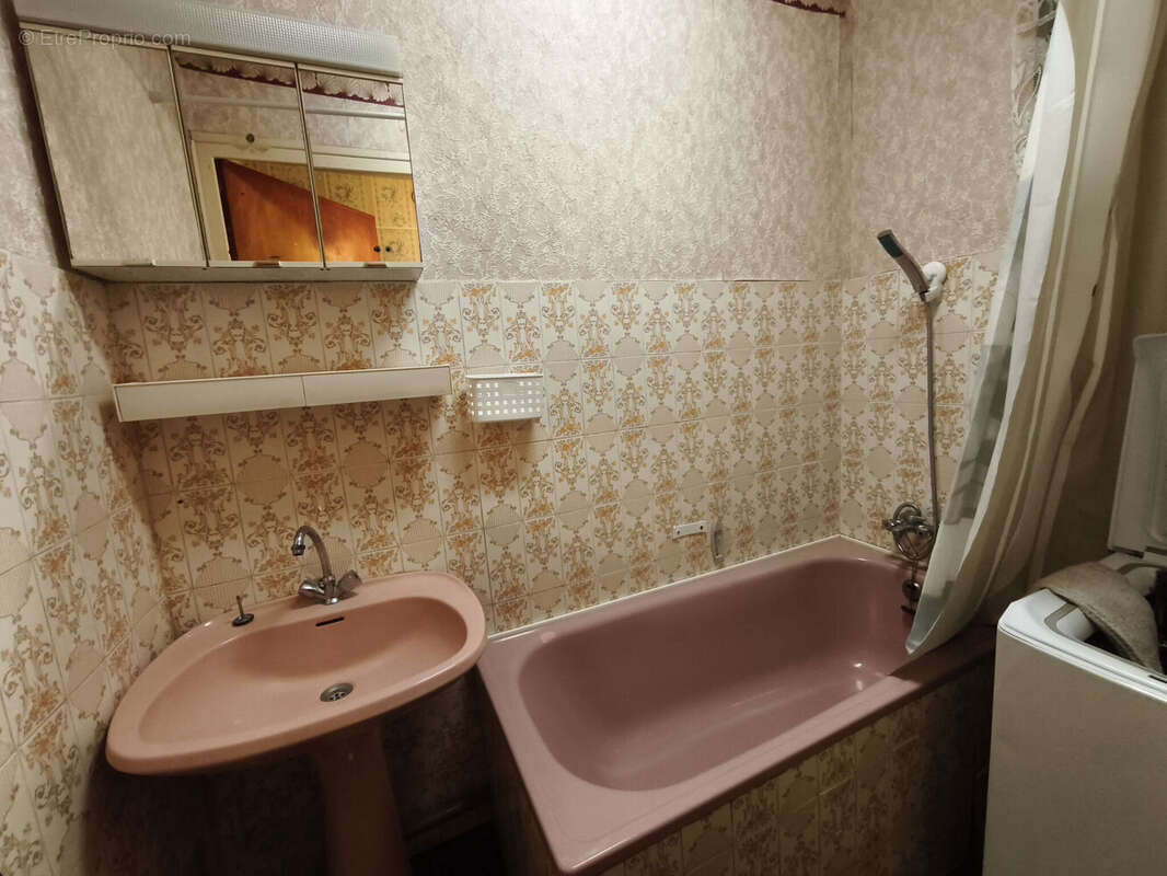 Photo 4 - Appartement à SAINT-ETIENNE