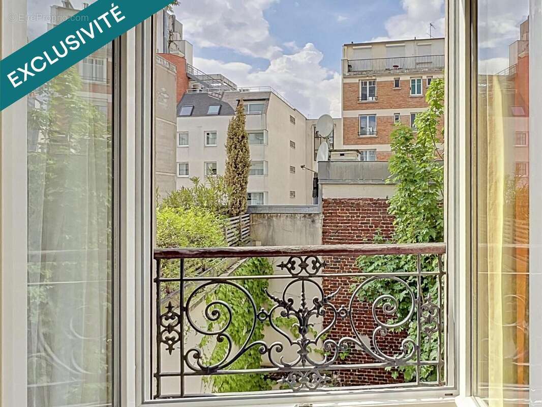 Photo 3 - Appartement à PARIS-15E