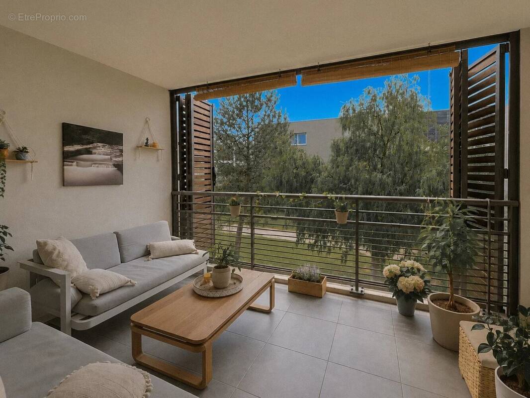 Appartement à FREJUS