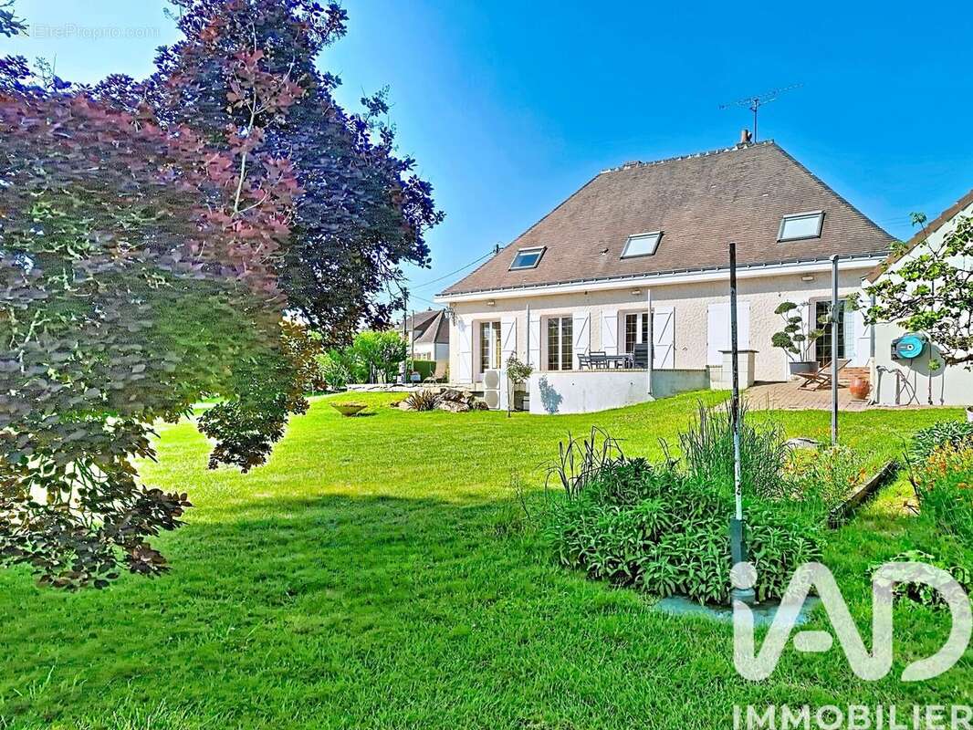Photo 4 - Maison à PERNAY