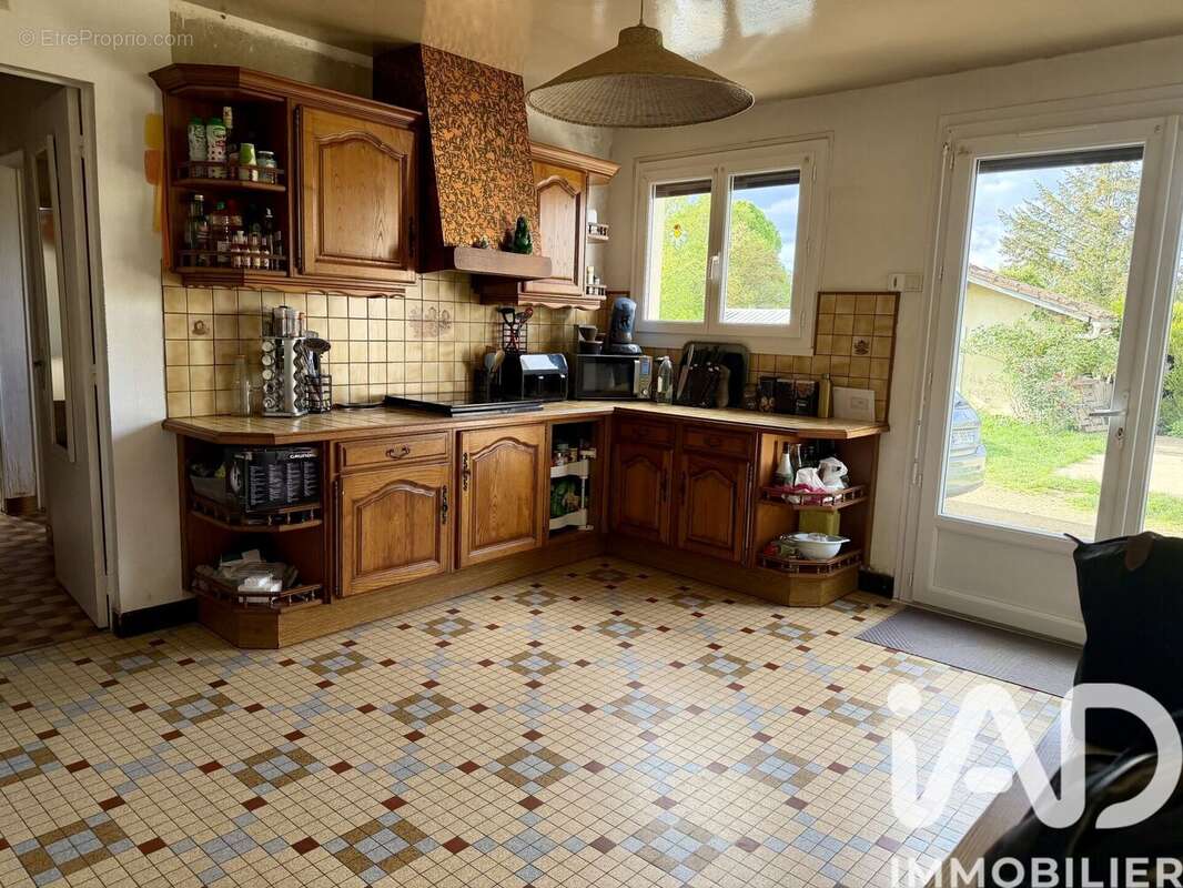 Photo 2 - Maison à CERCOUX
