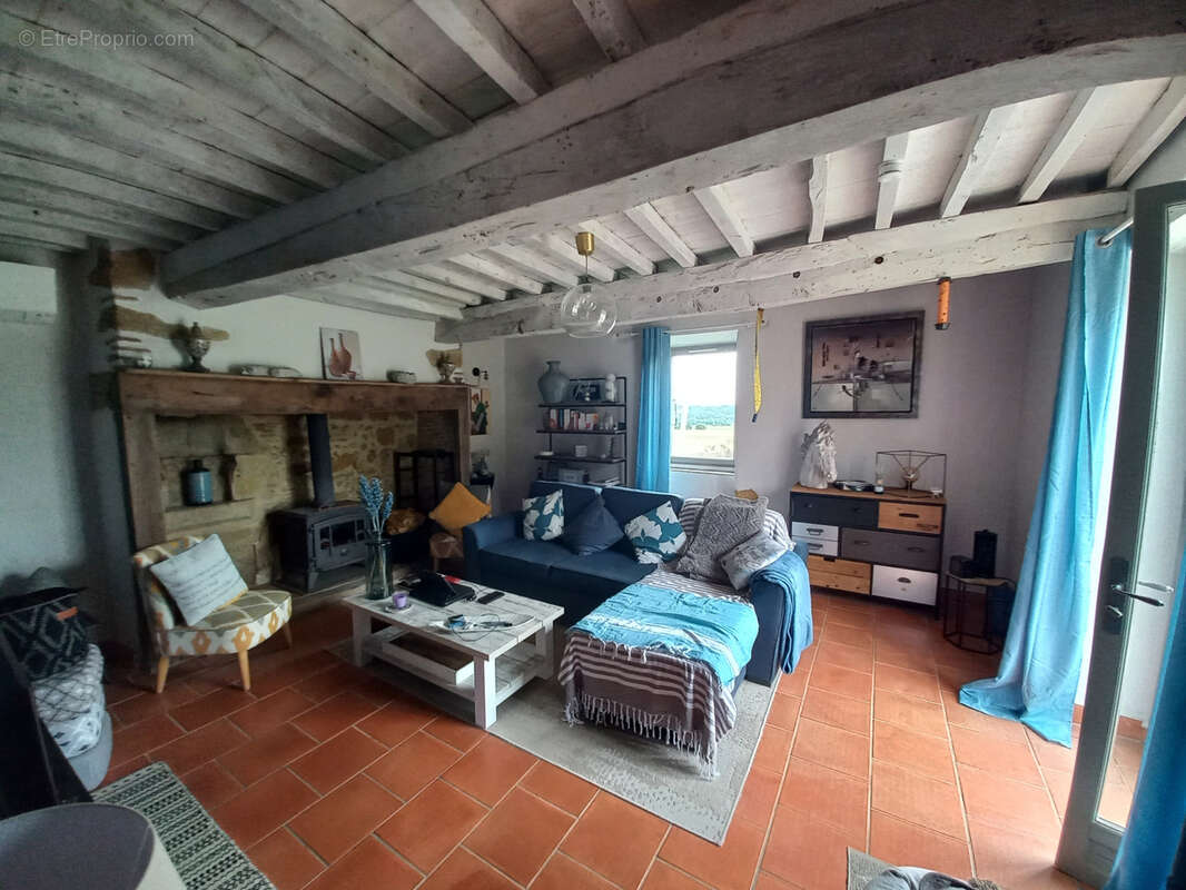 Maison à TRIE-SUR-BAISE