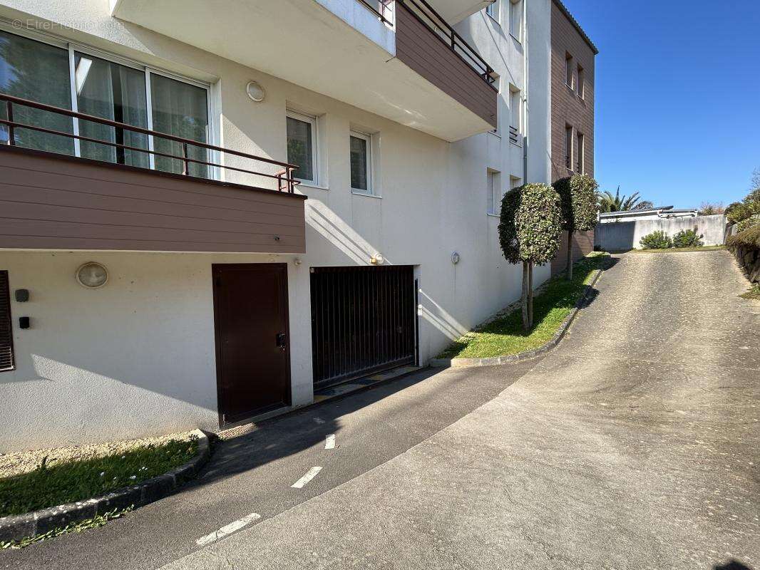 Parking à LES SABLES-D'OLONNE