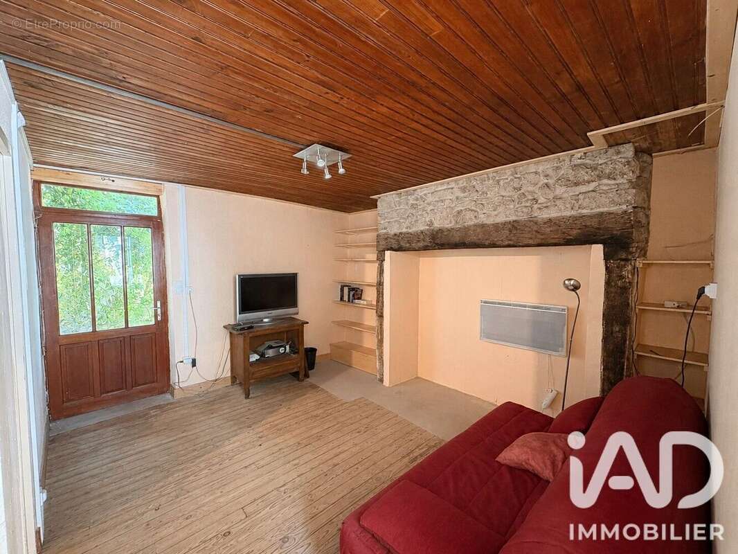 Photo 8 - Maison à LE LARDIN-SAINT-LAZARE